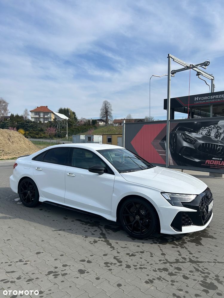 Audi RS3 Limousine TFSI Quattro S tronic - 4