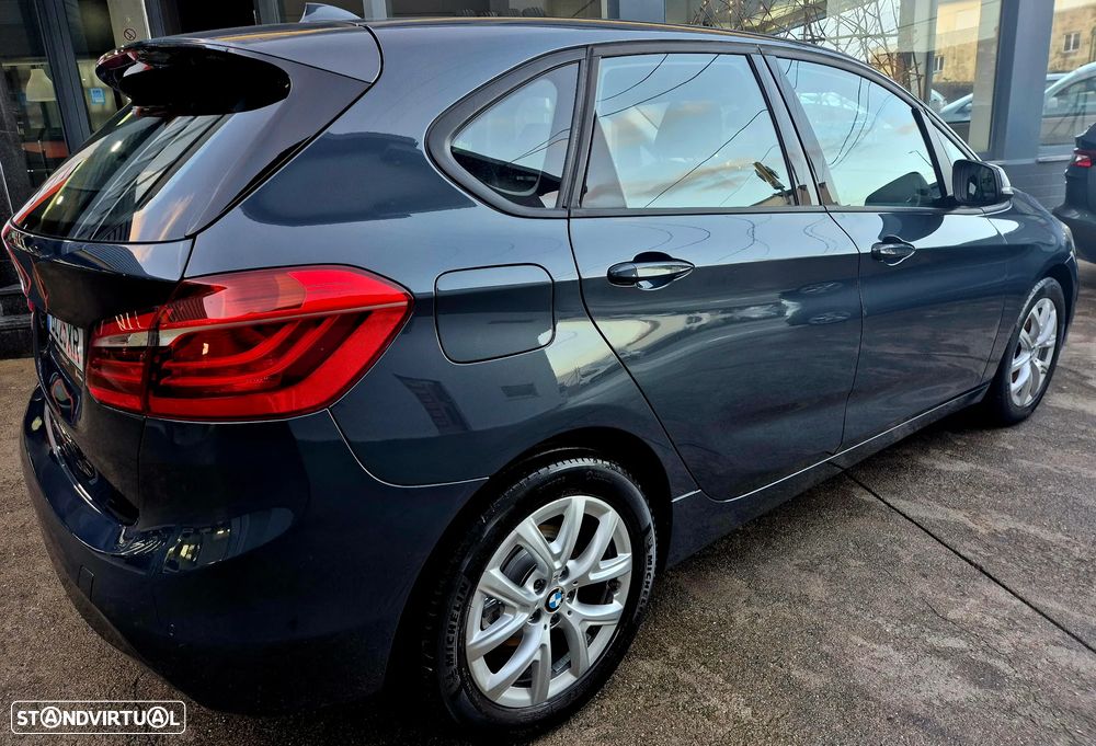 BMW 218 Active Tourer i Luxury Line - 13