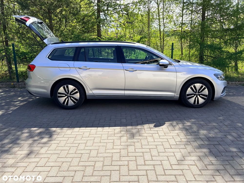Volkswagen Passat 2.0 TDI EVO Business DSG - 4