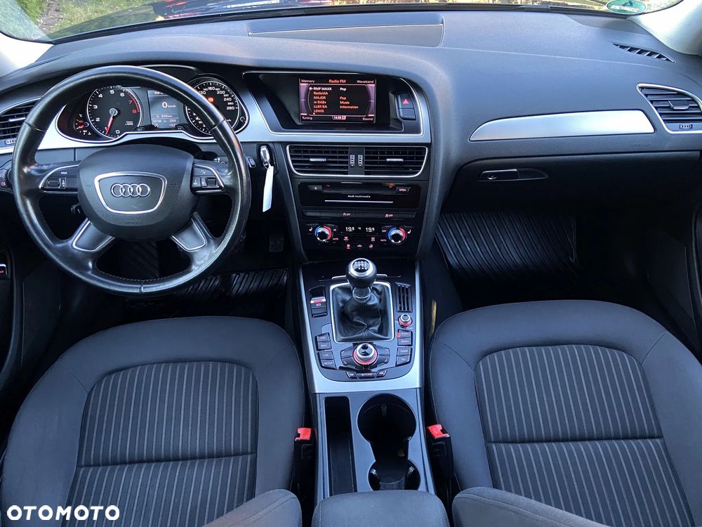 Audi A4 Limousine 1.8 TFSI Ambiente - 27