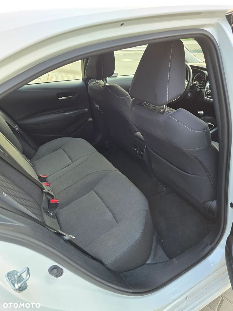 Toyota Corolla 1.6 Comfort - 16