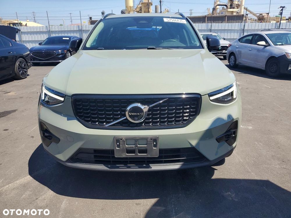 Volvo XC 40 B5 AWD Ultimate Bright - 6