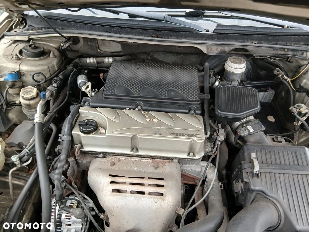 Mitsubishi Galant USA 04-  Silnik 2.4 4G69 Lakier S13   skrzynia  maska zderzak błotnik drzwi klapa  fotel - 7