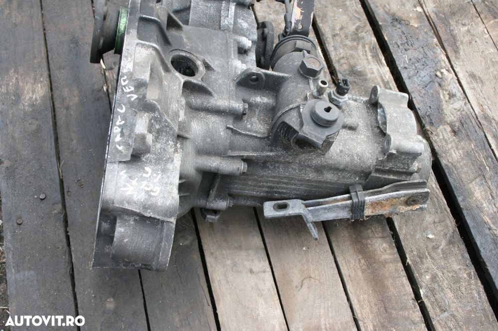 Cutie Viteze Vw Golf 3 Skoda Octavia 1 1.4-1.6 Benzina Capac Verde - 2