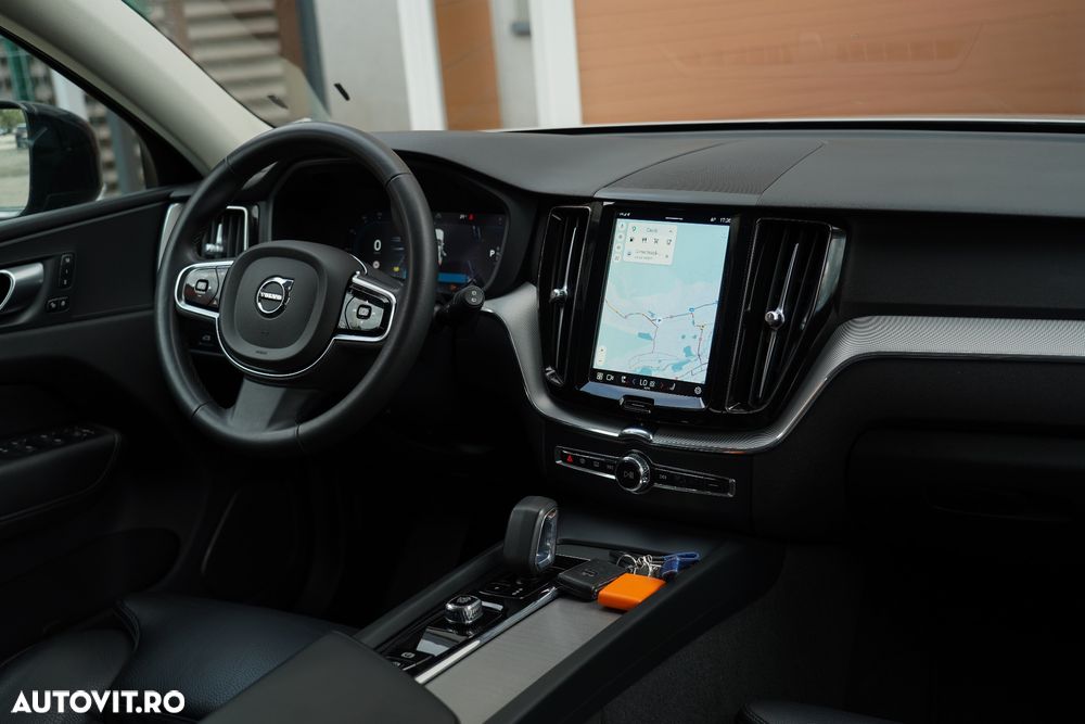 Volvo XC 60 B4 MHEV Inscription - 31