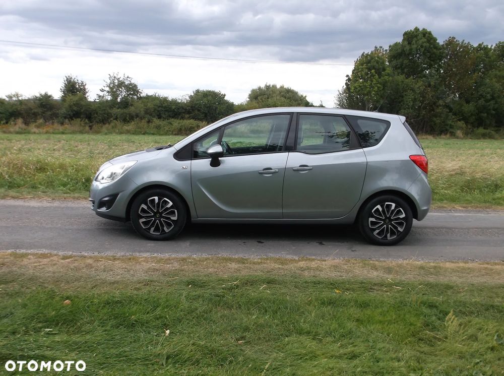 Opel Meriva 1.4 T Enjoy S&S - 26