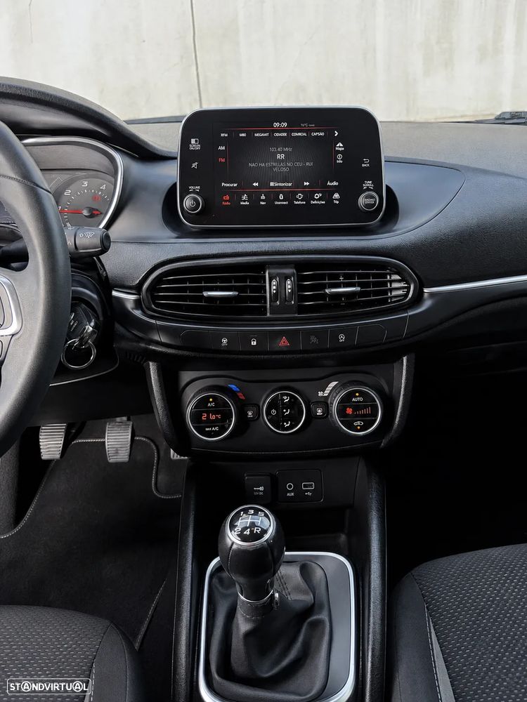 Fiat Tipo Station Wagon 1.3 M-Jet Lounge - 15