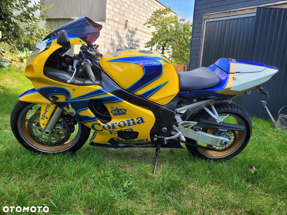 Suzuki GSX-R - 4