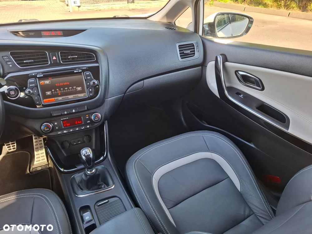 Kia Ceed - 17