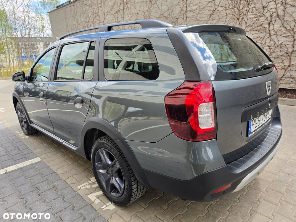 Dacia Logan TCe 90 S&S Stepway Celebration - 6