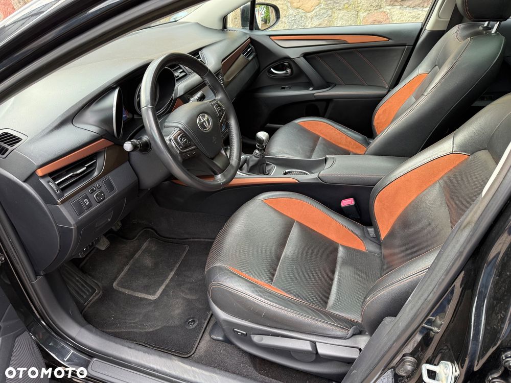 Toyota Avensis 2.0 D-4D Prestige - 10
