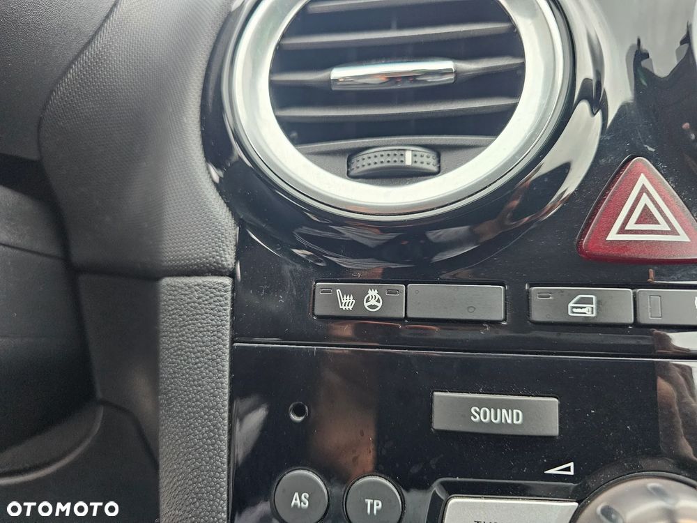 Opel Corsa 1.4 16V Sport - 19