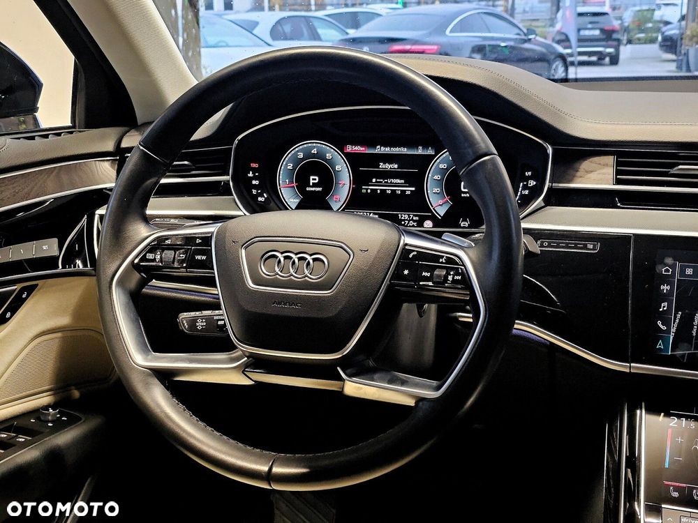 Audi A8 - 27