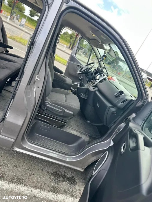 Renault Trafic - 7