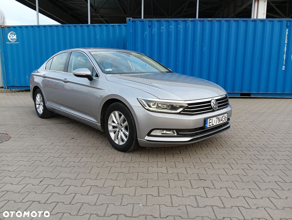 Volkswagen Passat 1.5 TSI EVO Business - 1