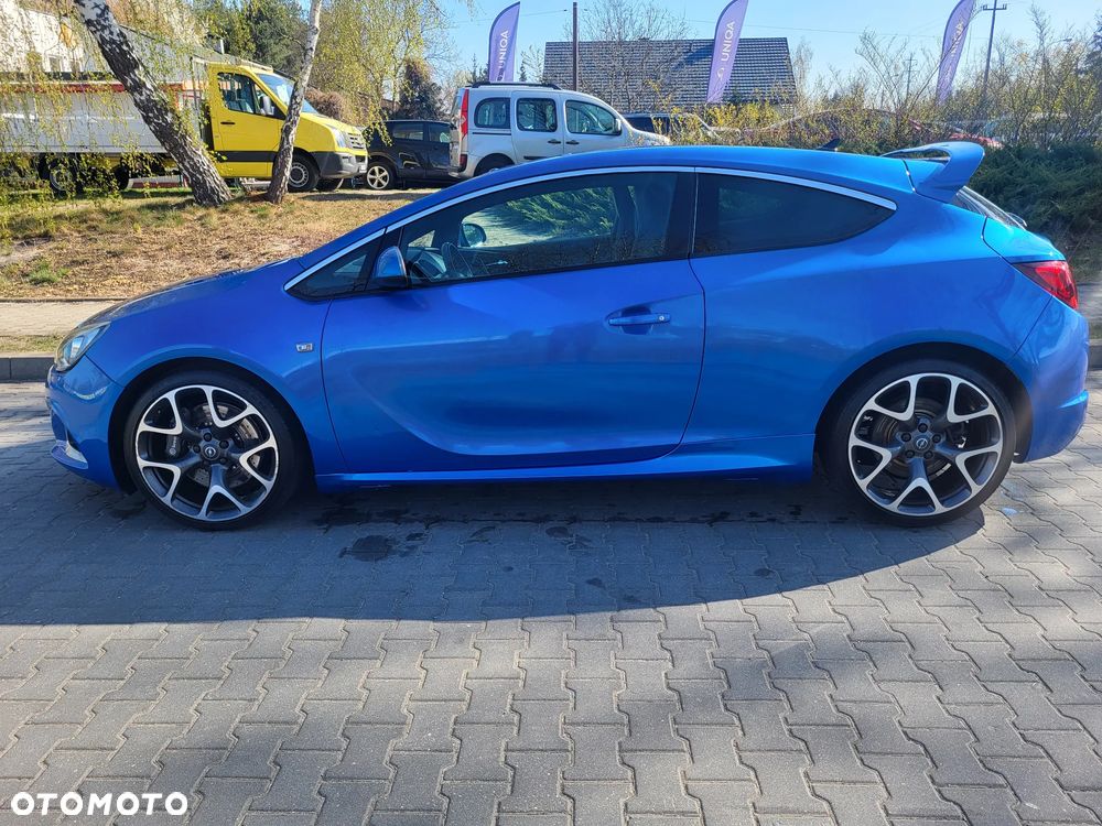 Opel Astra OPC - 3