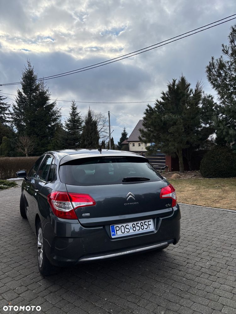 Citroën C4 e-HDi 115 ETG6 Selection - 6