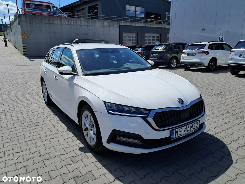 Skoda Octavia 1.5 TSI ACT Ambition - 6