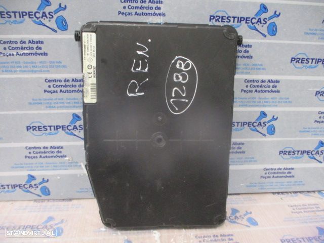 Caixa Fusiveis 8200623830A  8200724392  S118400340 RENAULT MEGANE 2 2007 1.5DCI 106CV 5P CASTANHO ORIGINAL  SIMENS - 2