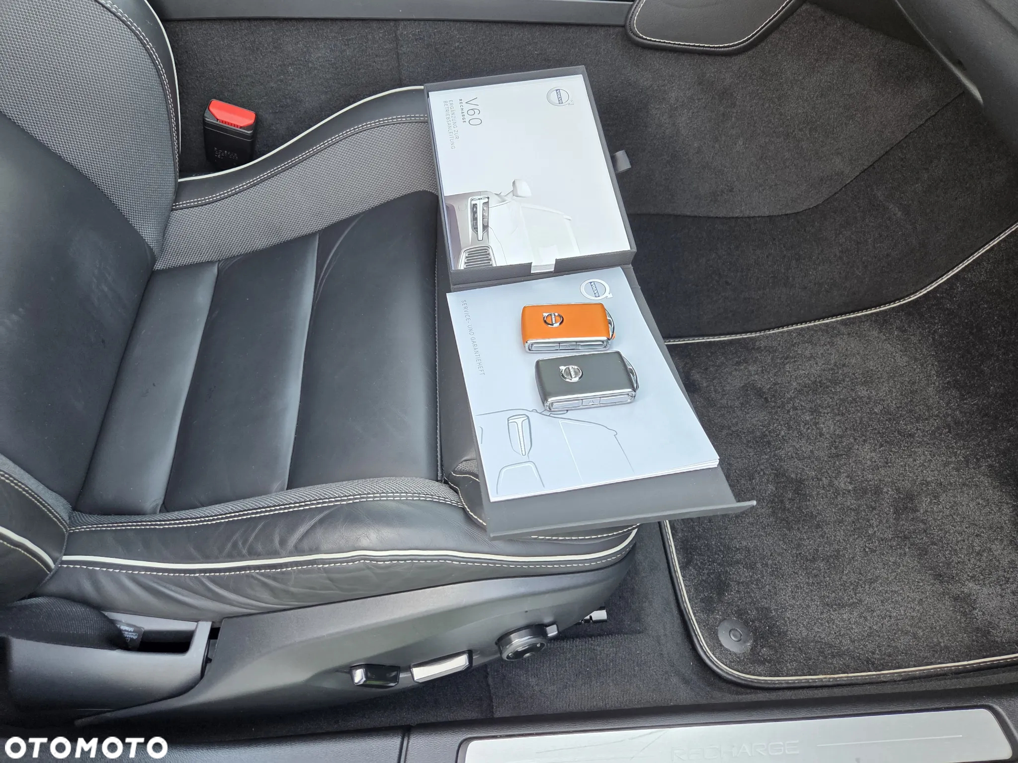 Volvo V60 T6 AWD Recharge Geartronic RDesign - 10