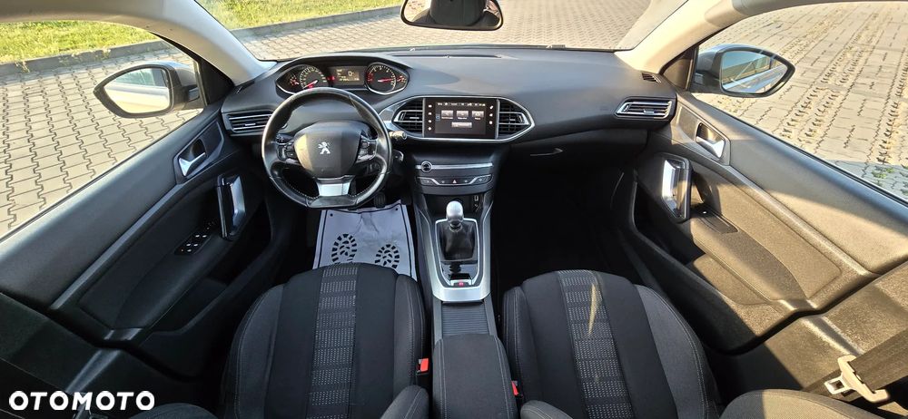 Peugeot 308 1.6 BlueHDi Active S&S - 5