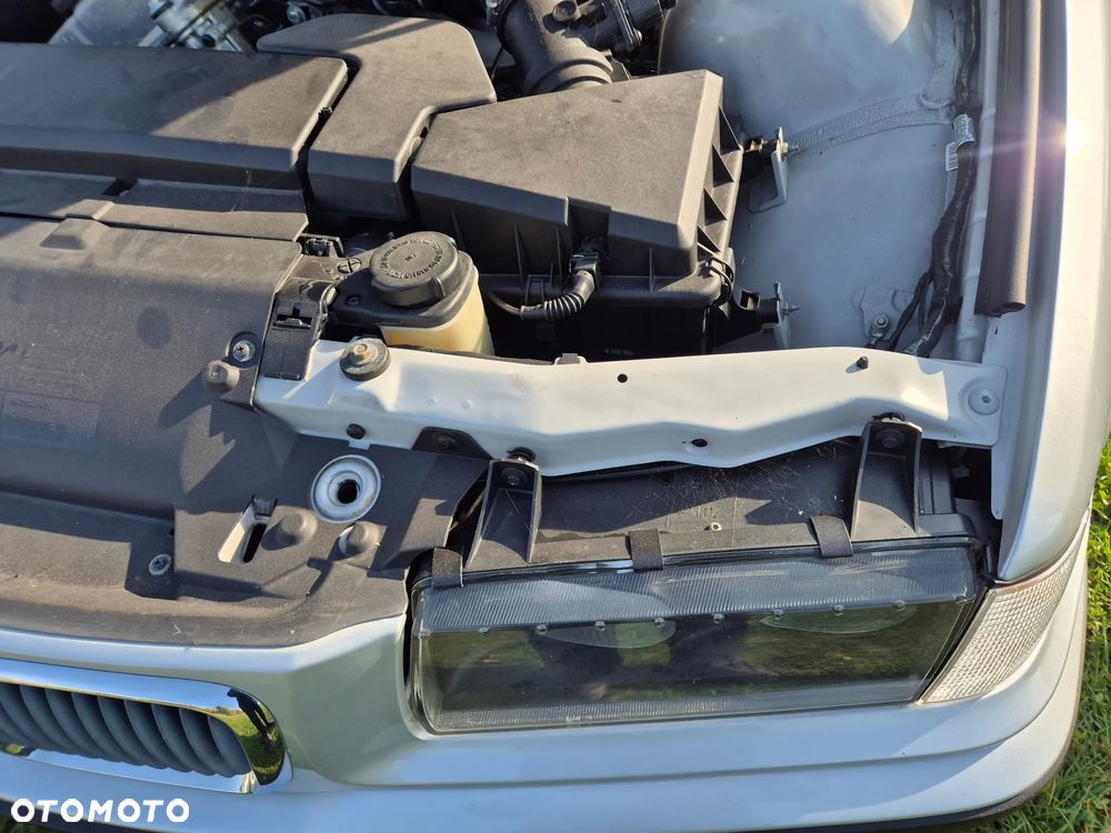 BMW Seria 3 318ti - 27