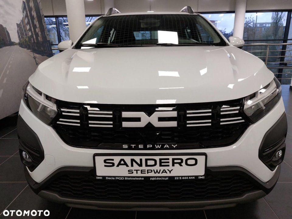 Dacia Sandero - 4