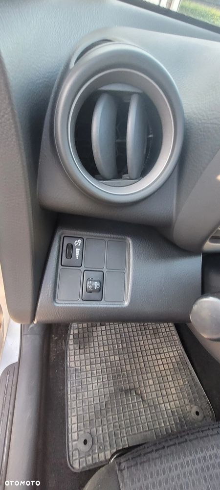 Toyota RAV4 2.2 D-CAT 4x4 Executive - 25