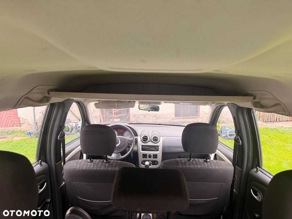 Dacia Logan - 7