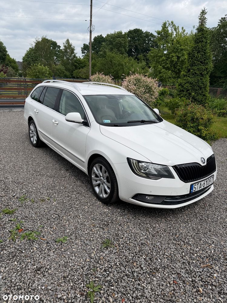 Skoda Superb 2.0 TDI 4x4 Platinum DSG - 4