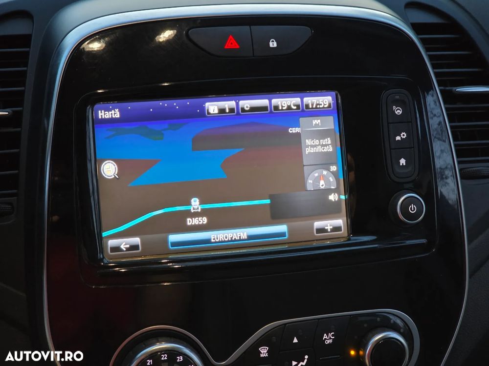 Renault Captur ENERGY TCe EDC Intens - 21