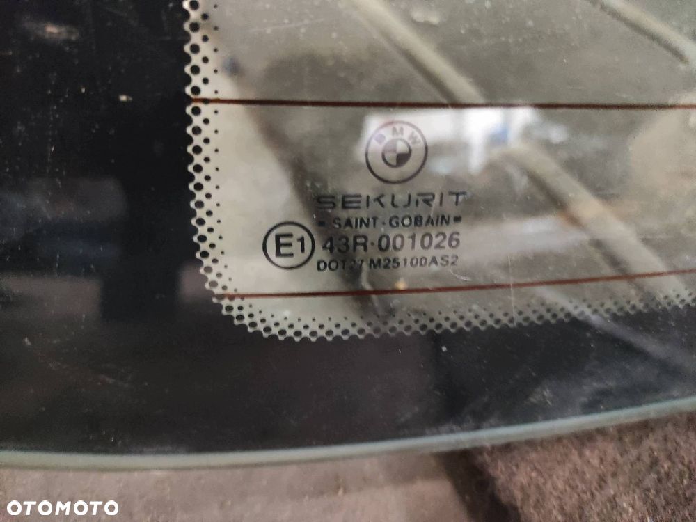 SZYBA TYŁ KLAPY BAGAŻNIKA BMW E46 TOURING KOMBI ID: 238571 - 2