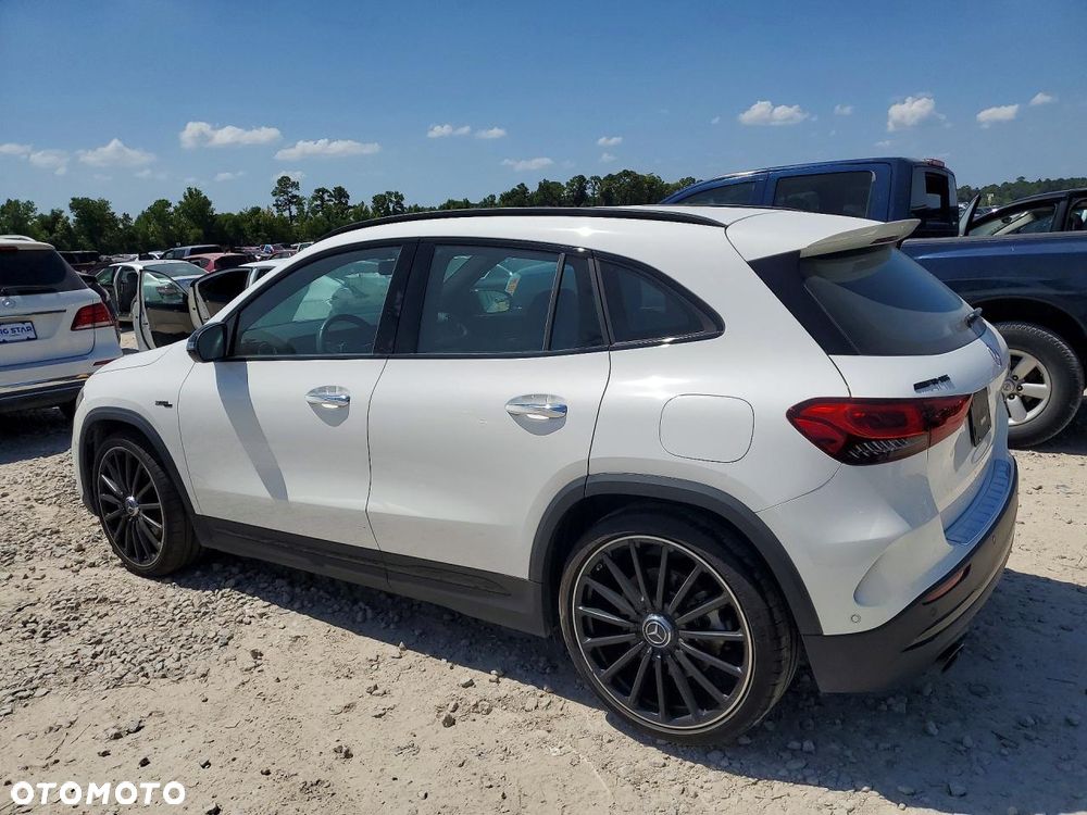 Mercedes-Benz GLA AMG 35 4-Matic - 8
