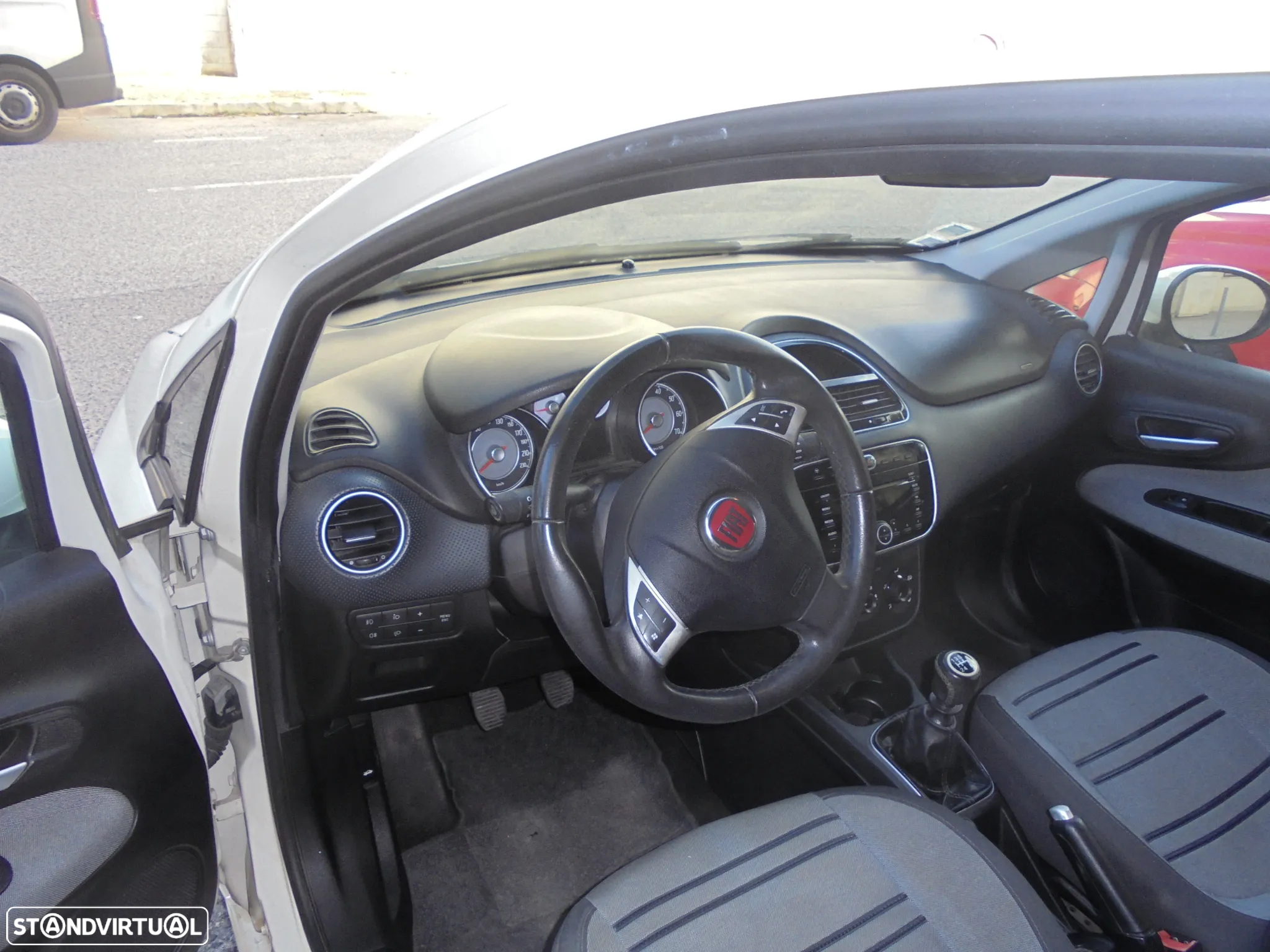 Fiat Punto Evo 1.2 Dynamic - 16