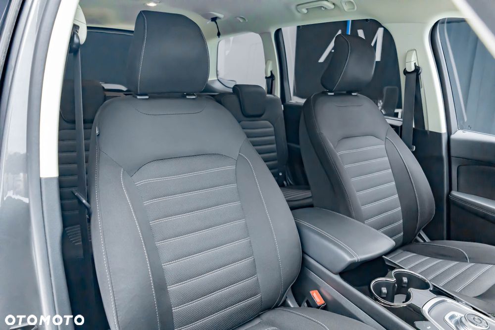 Ford Galaxy 2.5 Duratec FHEV TITANIUM - 33