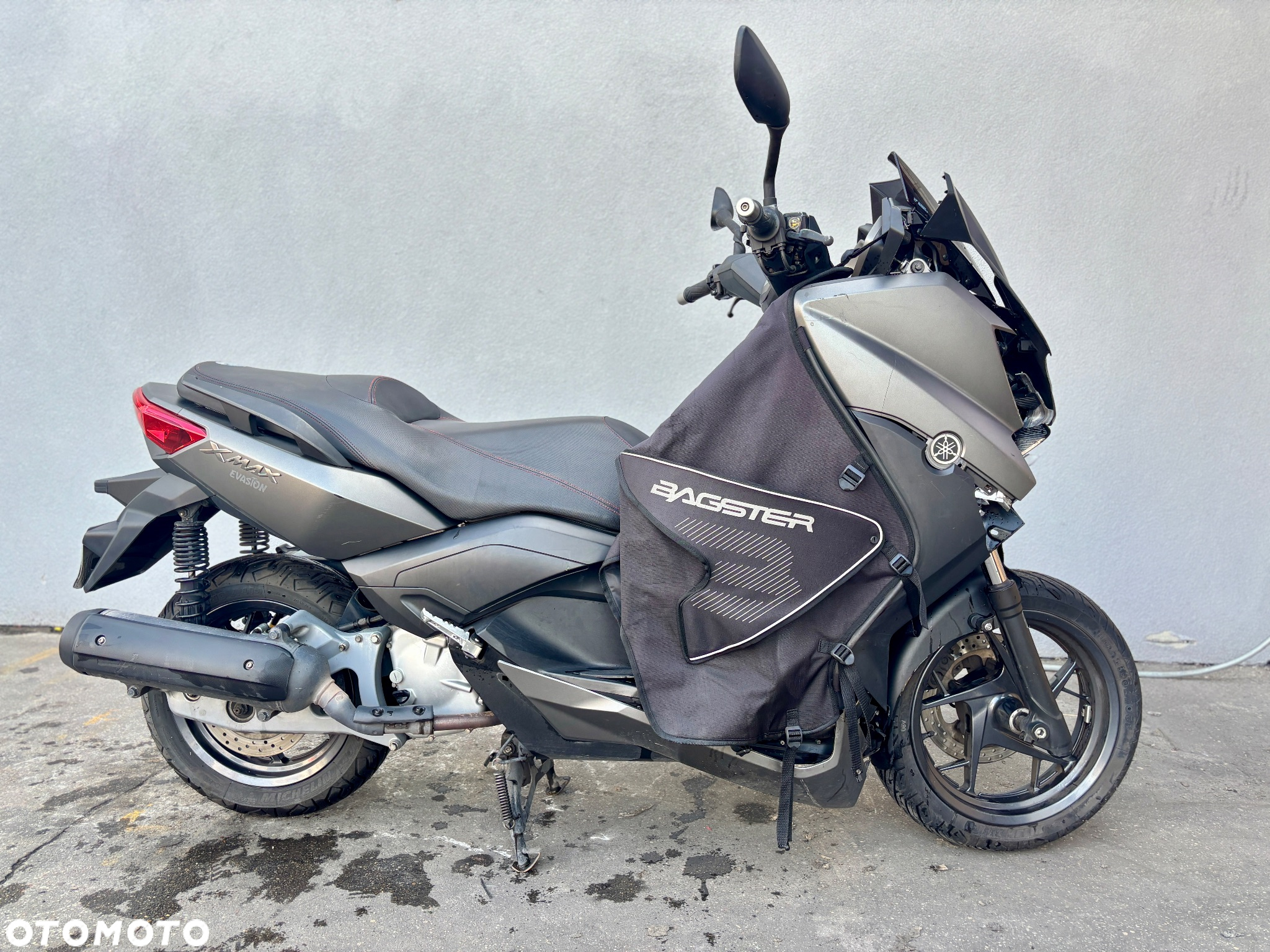 Yamaha X-max - 8