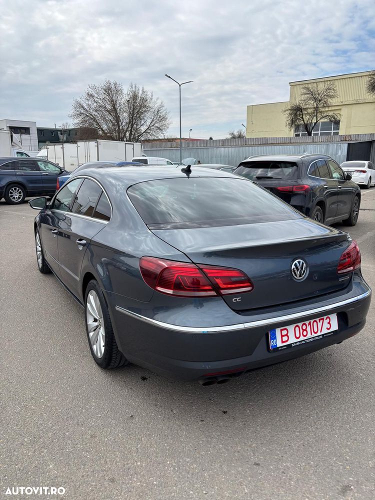 Volkswagen Passat CC - 4