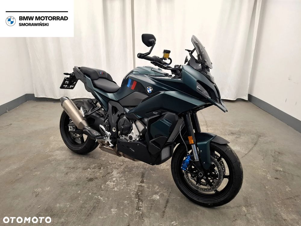 BMW S