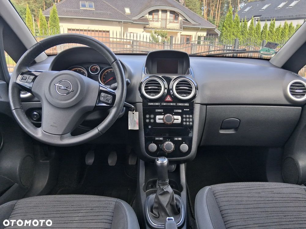Opel Corsa 1.4 16V Energy - 15