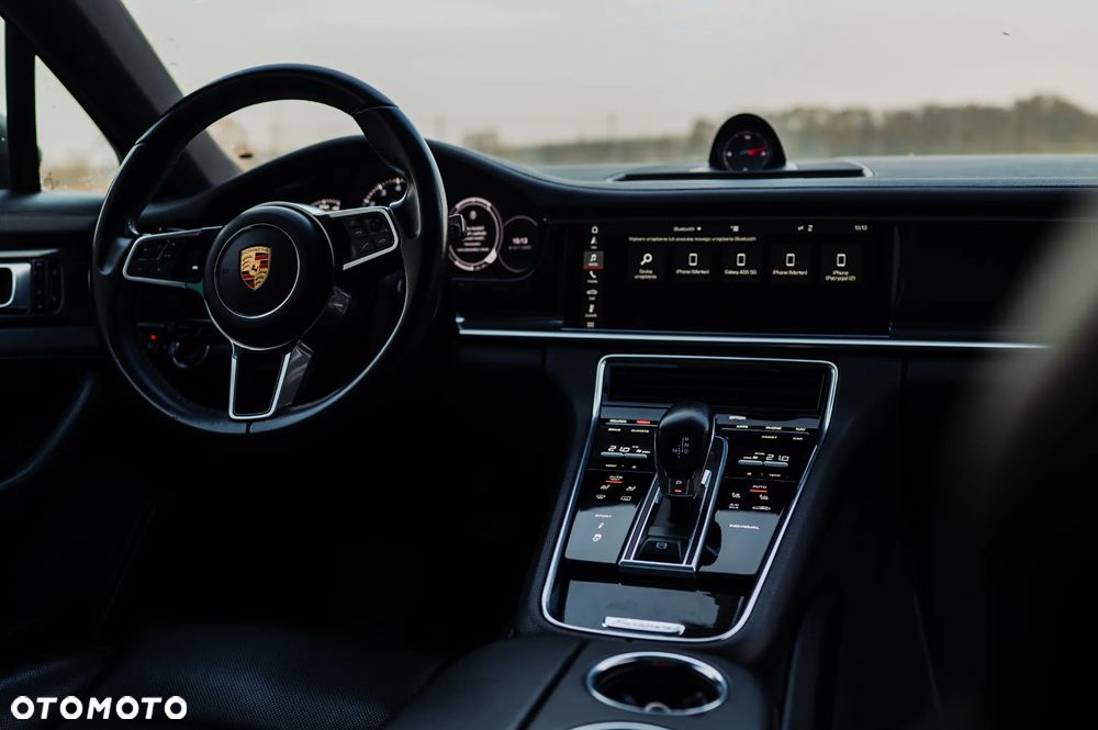 Porsche Panamera Standard - 8
