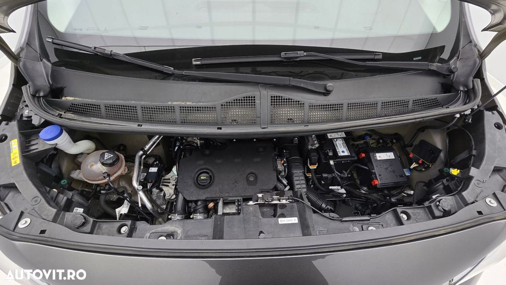 Toyota Proace 1.5 D-4D 120CP 8+1 L2H1 Base+ - 24