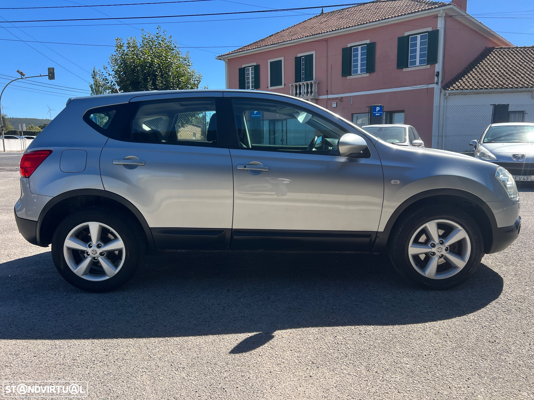 Nissan Qashqai 2.0 dCi Tekna Sport 17 - 37