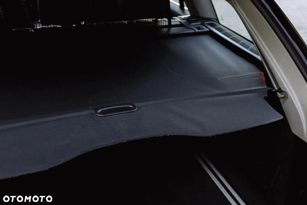 BMW Seria 5 520d - 35
