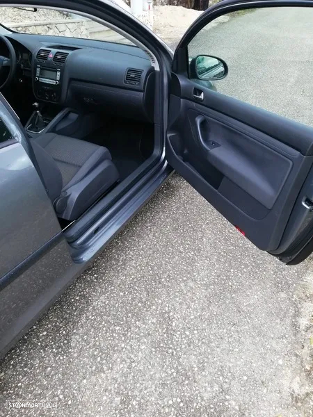 VW Golf 1.9 TDi 6V Trendline AC - 9