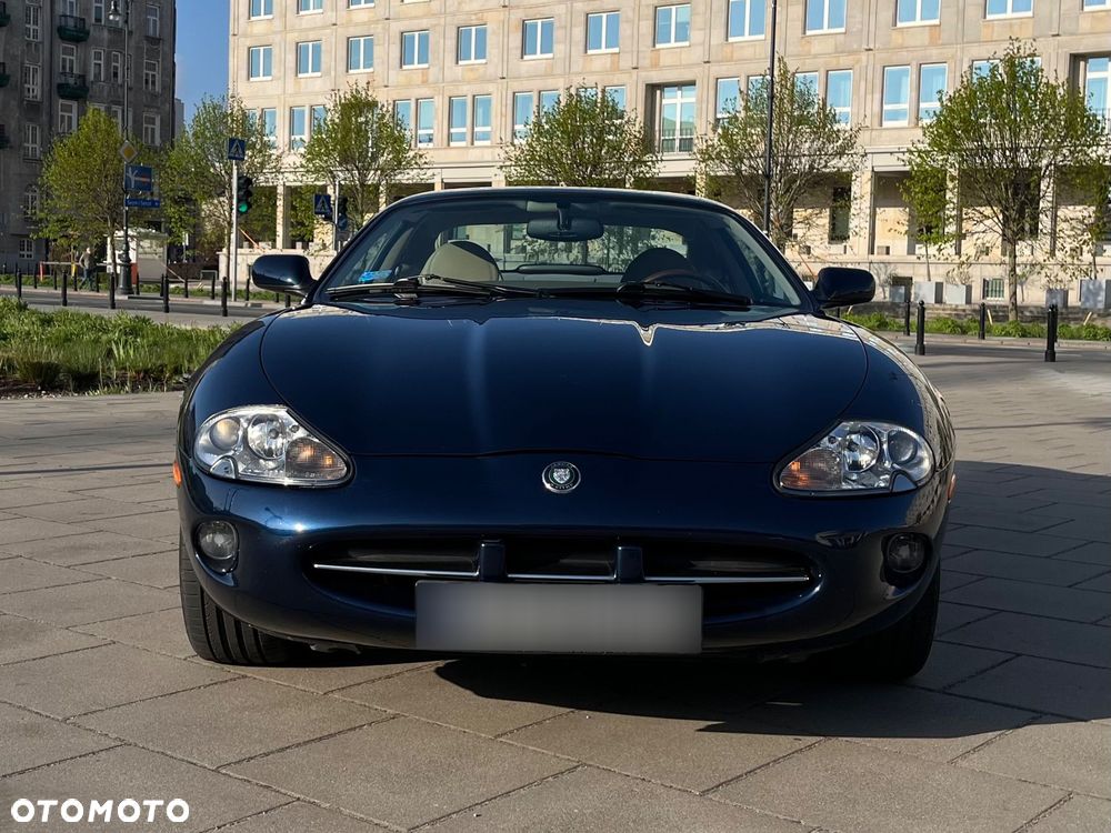Jaguar XK8 4.0 - 10