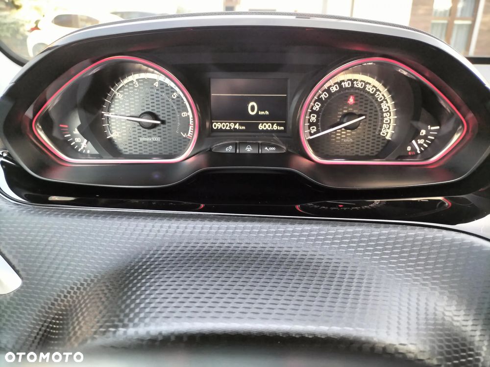 Peugeot 2008 PureTech 110 Stop&Start GT-Line Edition - 23