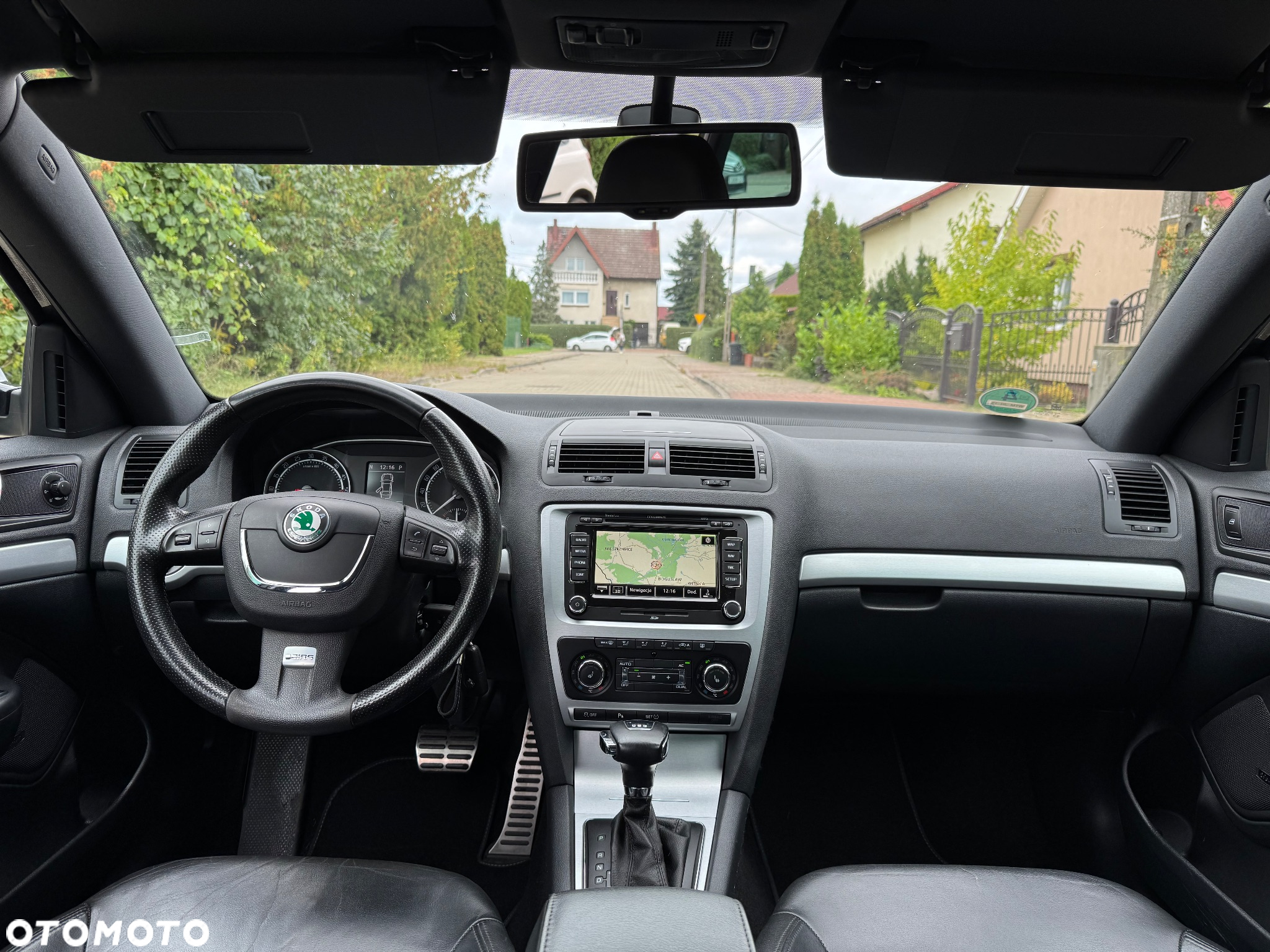 Skoda Octavia Combi 2.0 TDI DPF DSG RS - 12