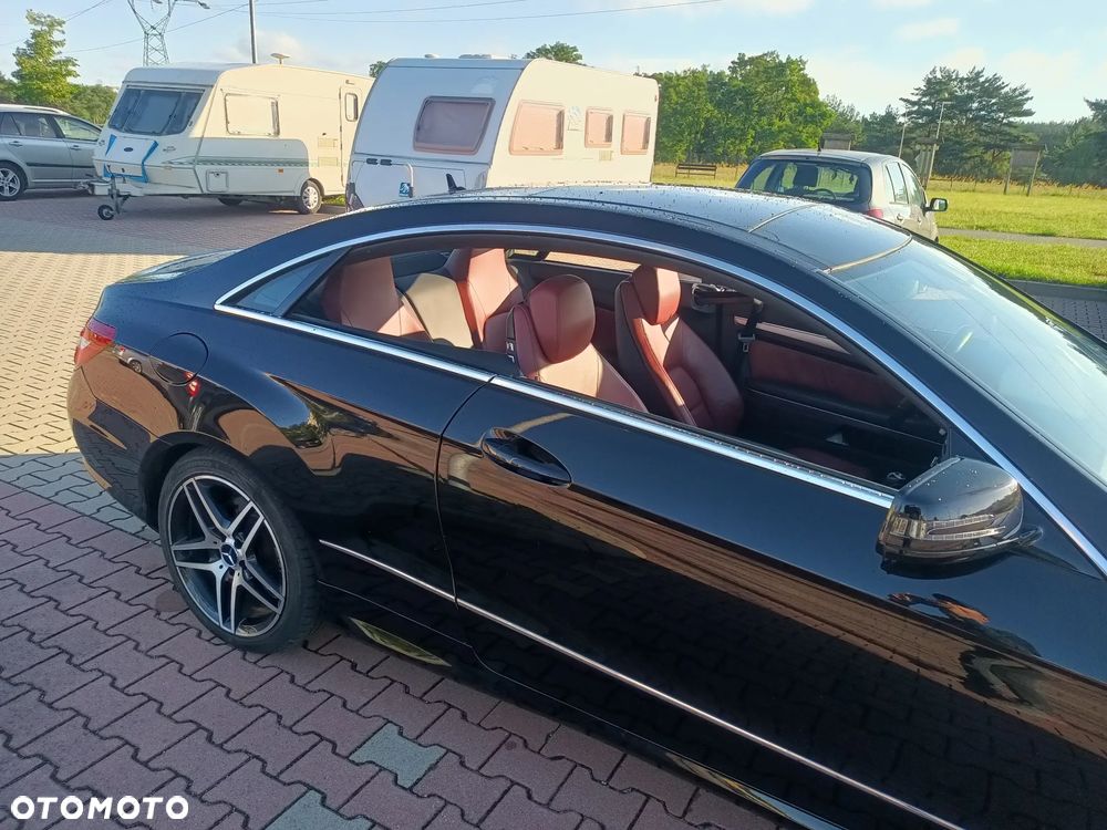 Mercedes-Benz Klasa E 250 CGI BlueEFFICIENCY Automatik Elegance - 6