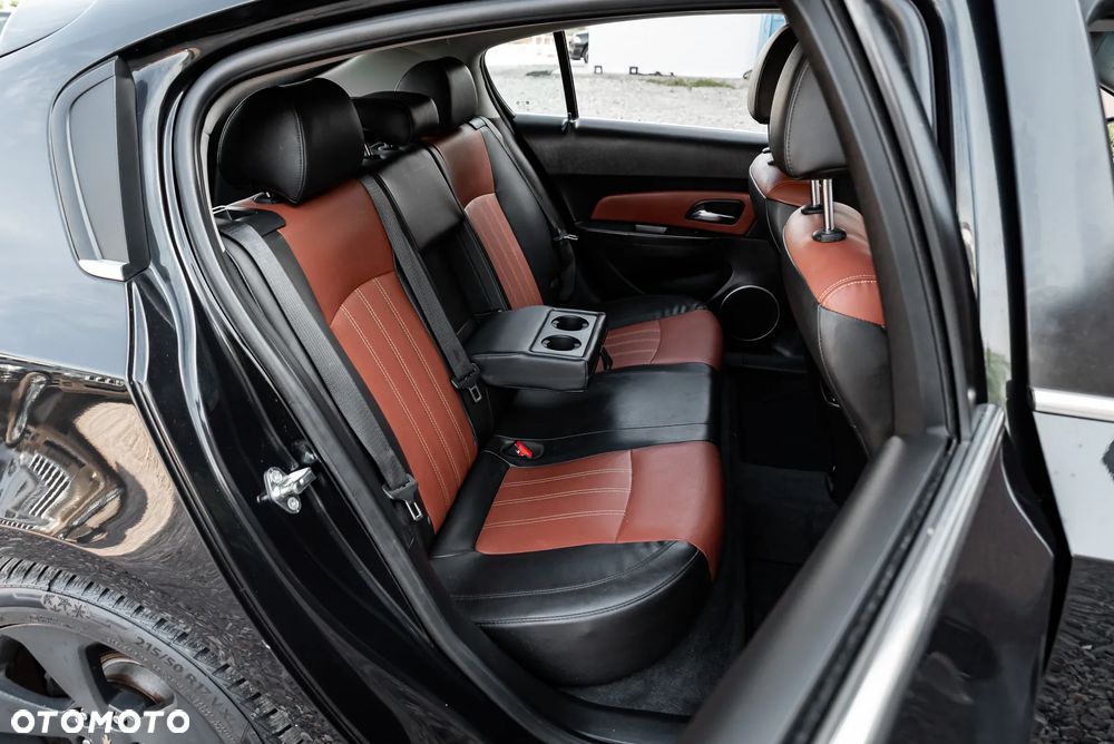 Chevrolet Cruze - 29