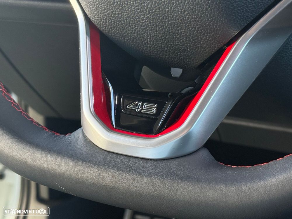 VW Golf 2.0 TSI GTI Clubsport 45 Years DSG - 48